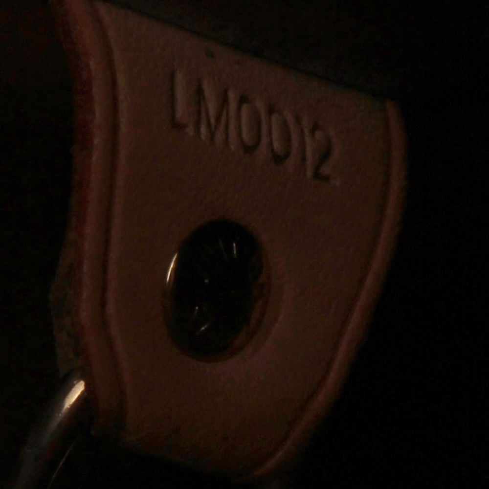 AUTHENTIC Louis Vuitton Vernis Shoulder Tote - Picture 6 of 8